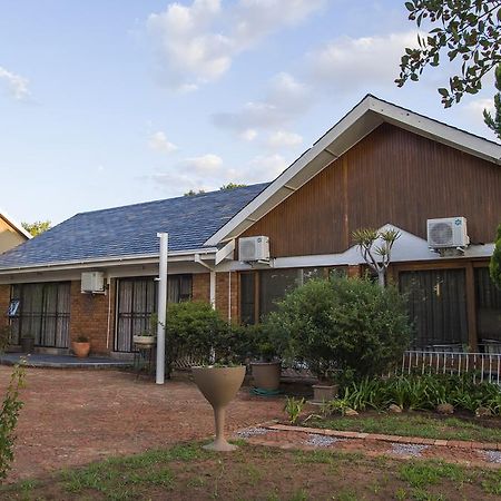 Kings Halt Hotel Bloemfontein Eksteriør billede